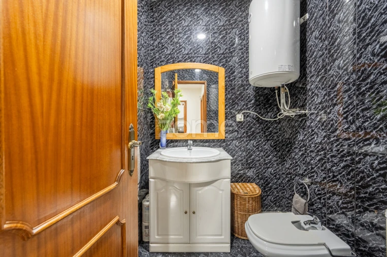 Apartamento T3 para Venda em Rio Tinto Foto 15