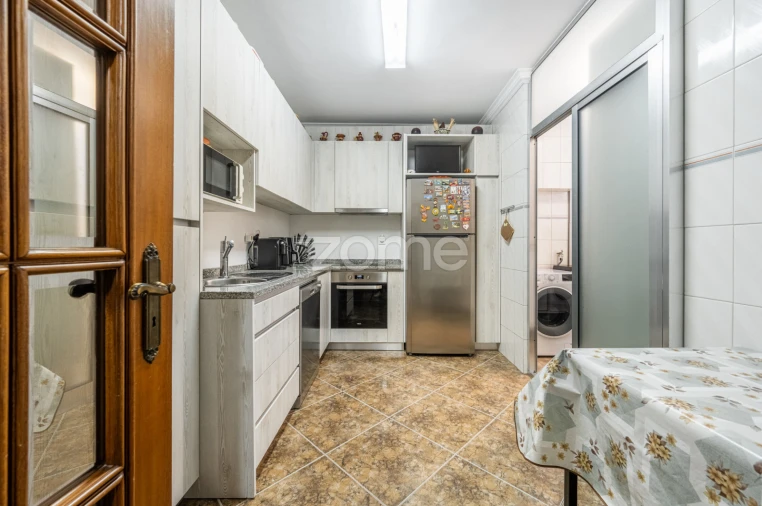 Apartamento T3 para Venda em Rio Tinto Foto 16