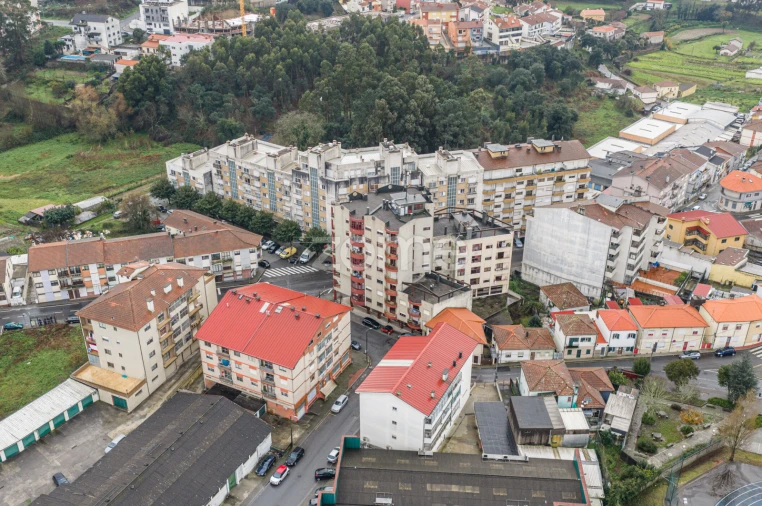 Apartamento T3 para Venda em Rio Tinto Foto 25