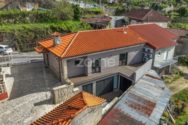 Moradia T3 para Venda em Ribeira do Neiva