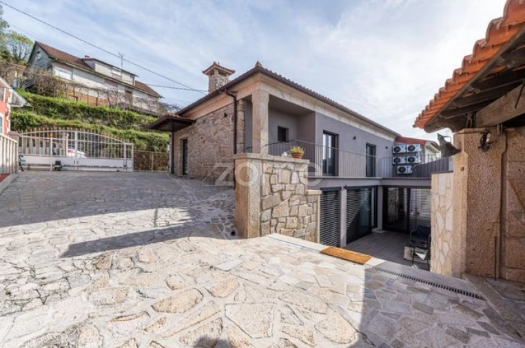 Moradia T3 para Venda em Ribeira do Neiva Foto 20