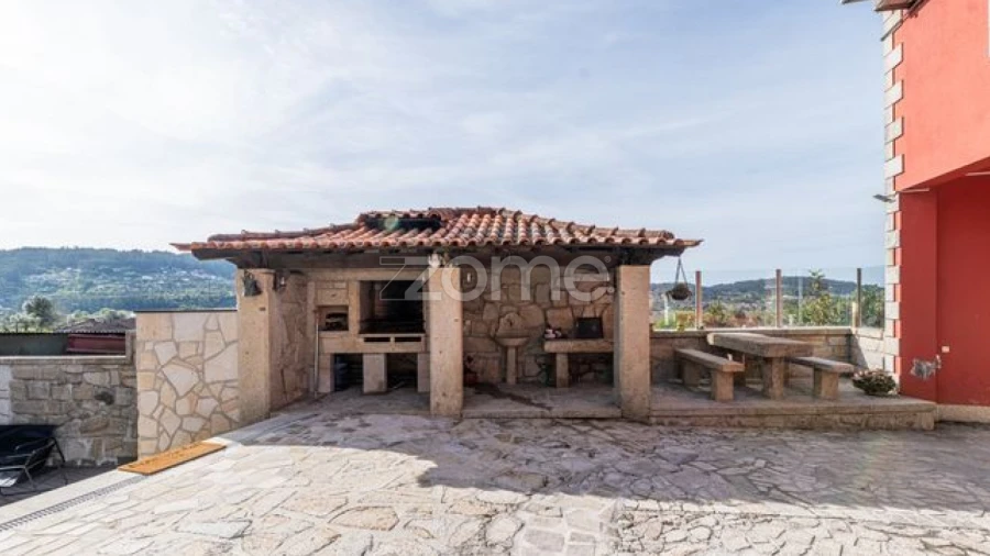 Moradia T3 para Venda em Ribeira do Neiva
