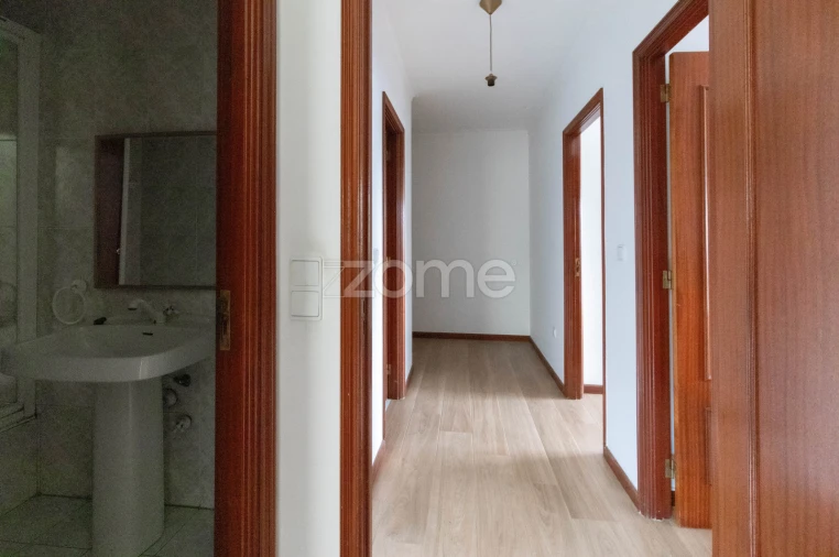 Apartamento T3 para Venda em São Mamede de Infesta e Senhora da Hora Foto 16