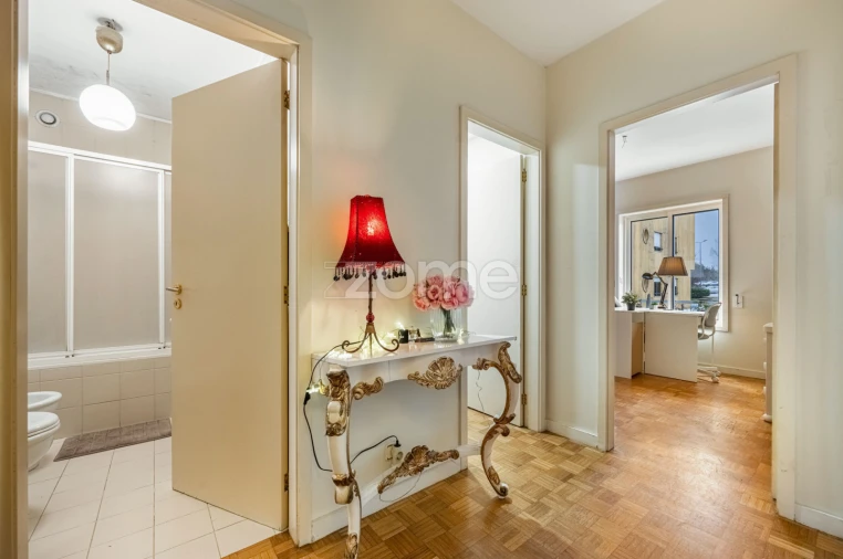 Apartamento T3 para Venda em Mafamude e Vilar do Paraíso Foto 13