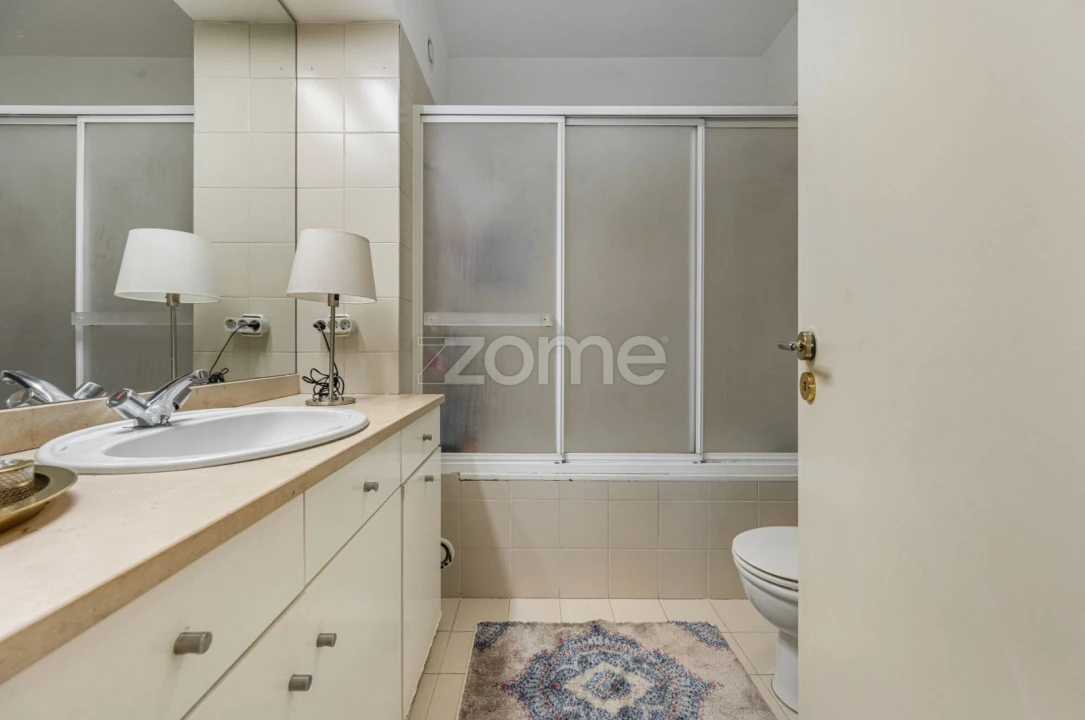 Apartamento T3 para Venda em Mafamude e Vilar do Paraíso Foto 12