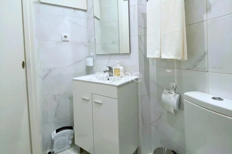Apartamento T2 para Venda em Paranhos Foto 10