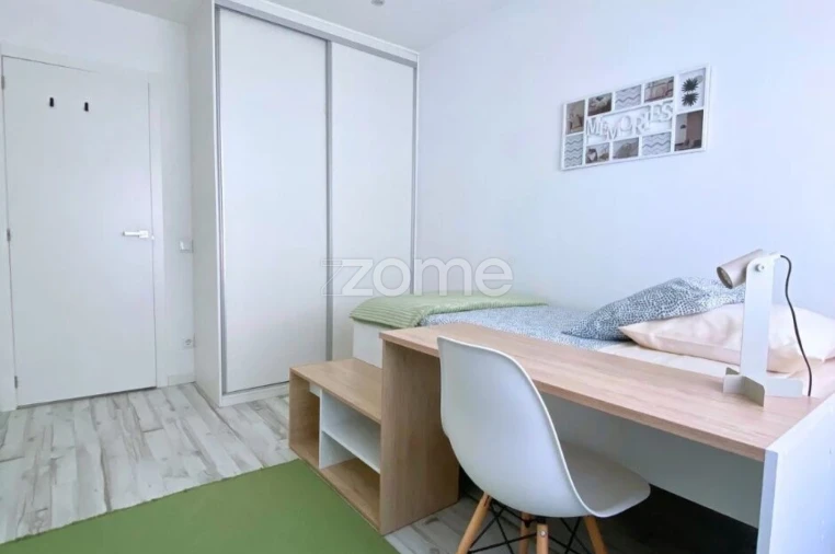 Apartamento T2 para Venda em Paranhos Foto 17