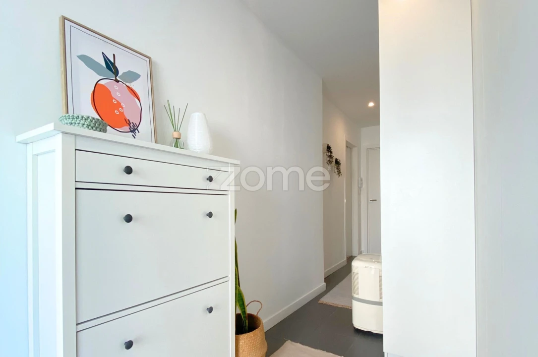 Apartamento T2 para Venda em Paranhos Foto 2