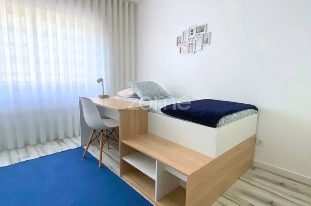 Apartamento T2 para Venda em Paranhos Foto 18