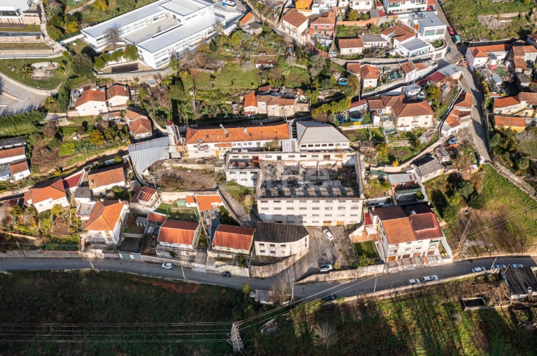 Terreno Comércio / Armazém para Venda em Avintes Foto 4