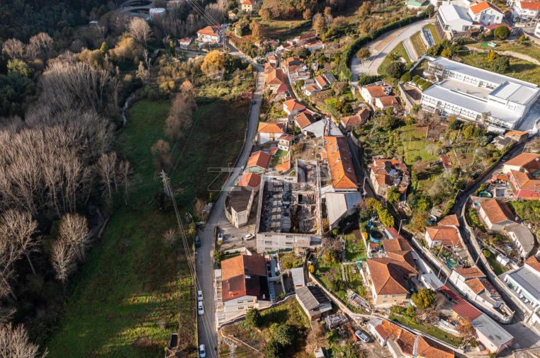 Terreno Comércio / Armazém para Venda em Avintes Foto 5