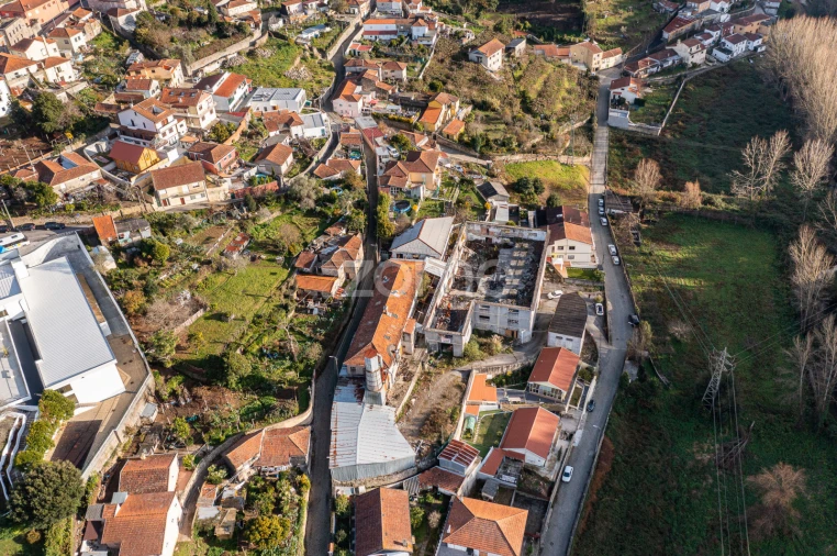 Terreno Comércio / Armazém para Venda em Avintes Foto 7