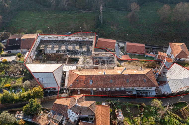 Terreno Comércio / Armazém para Venda em Avintes Foto 13