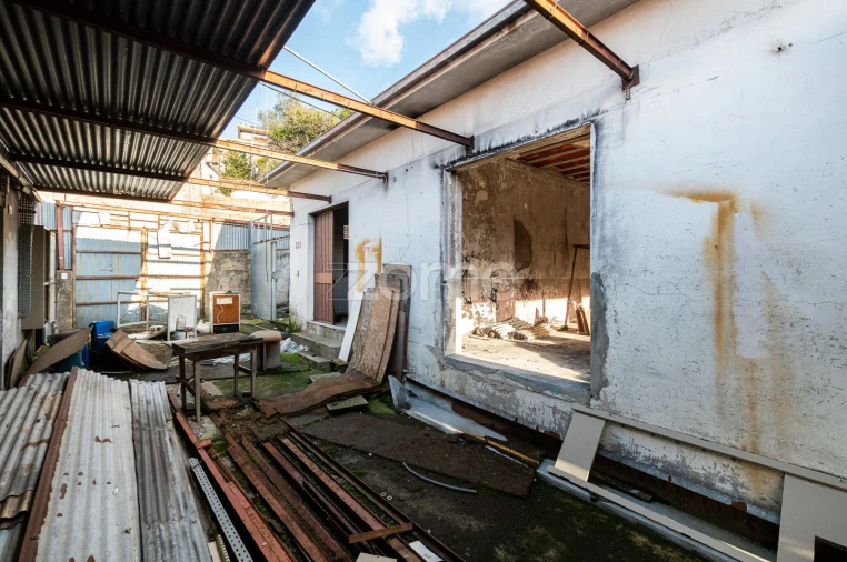 Terreno Comércio / Armazém para Venda em Avintes Foto 23