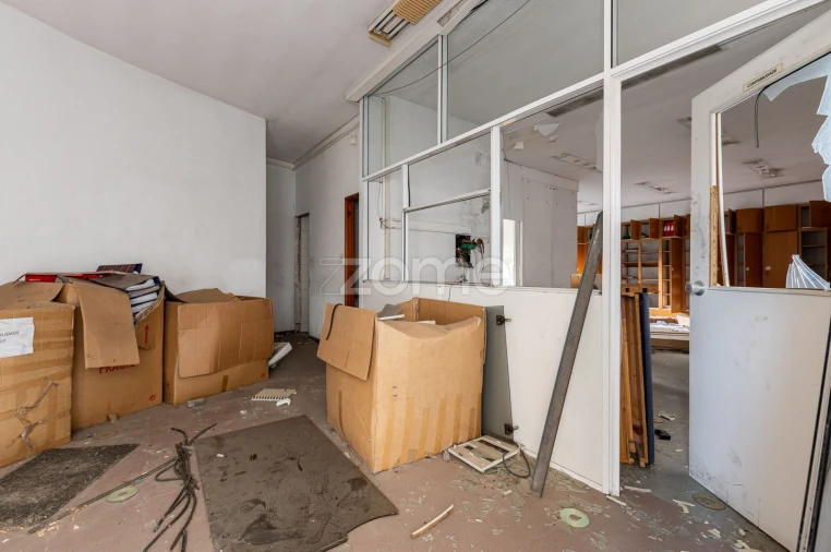 Terreno Comércio / Armazém para Venda em Avintes Foto 31