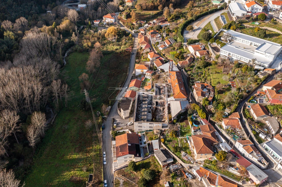 Terreno Comércio / Armazém para Venda em Avintes Foto 5