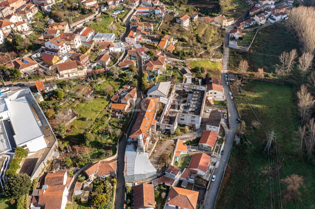 Terreno Comércio / Armazém para Venda em Avintes Foto 7