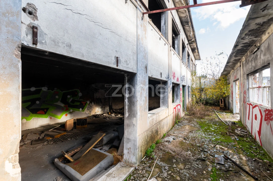 Terreno Comércio / Armazém para Venda em Avintes Foto 20