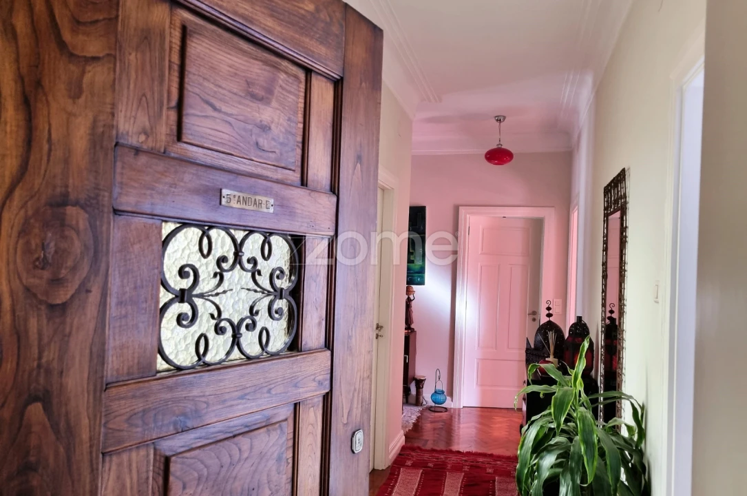 Apartamento T3 para Venda em Cedofeita, Santo Ildefonso, Sé, Miragaia, São Nicolau e Vitória Foto 5