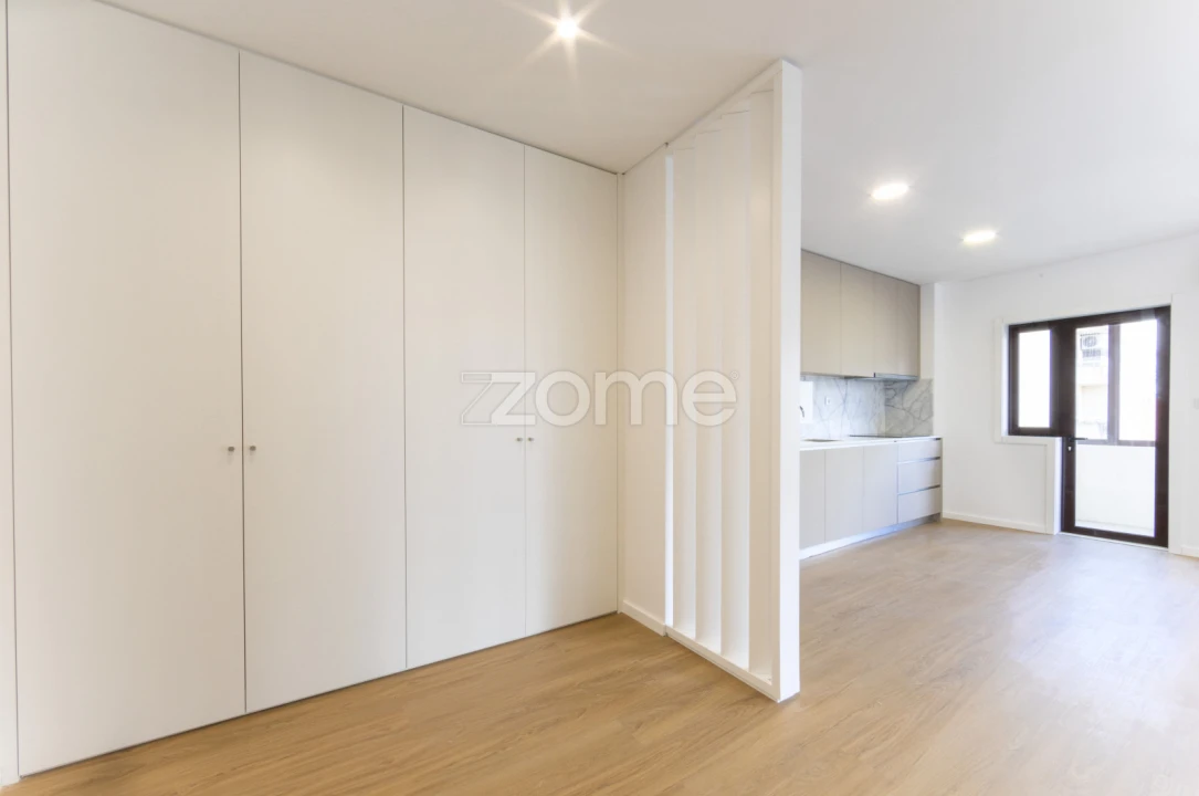 Apartamento T3 para Venda em Oliveira do Douro Foto 9