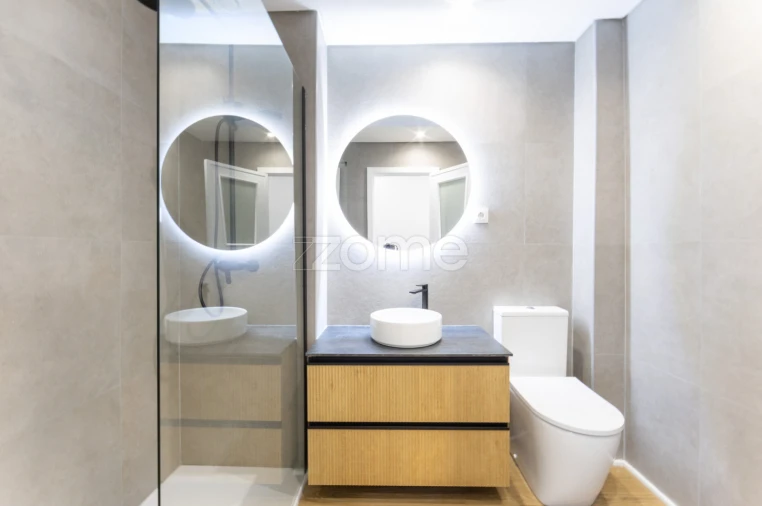 Apartamento T3 para Venda em Oliveira do Douro Foto 21