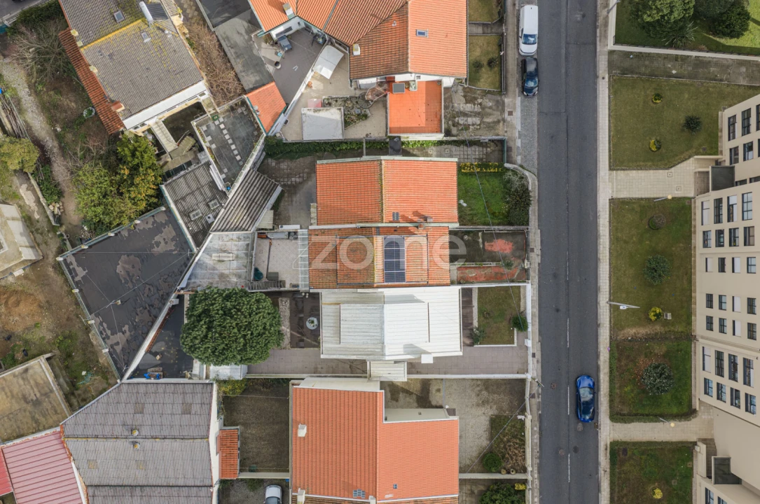 Moradia T4 para Venda em São Mamede de Infesta e Senhora da Hora Foto 28