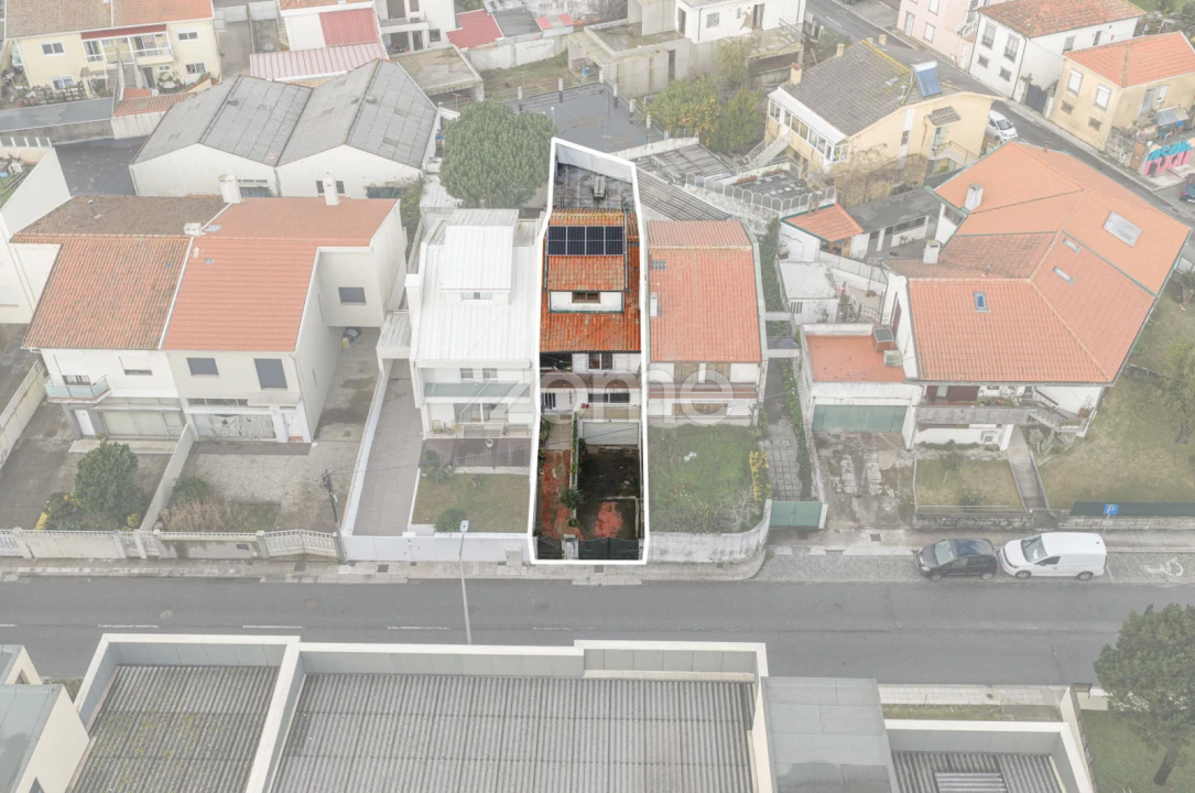 Moradia T4 para Venda em São Mamede de Infesta e Senhora da Hora Foto 31