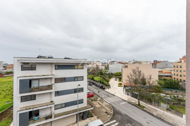 Apartamento T1 para Venda em Custóias, Leça do Balio e Guifões Foto 11