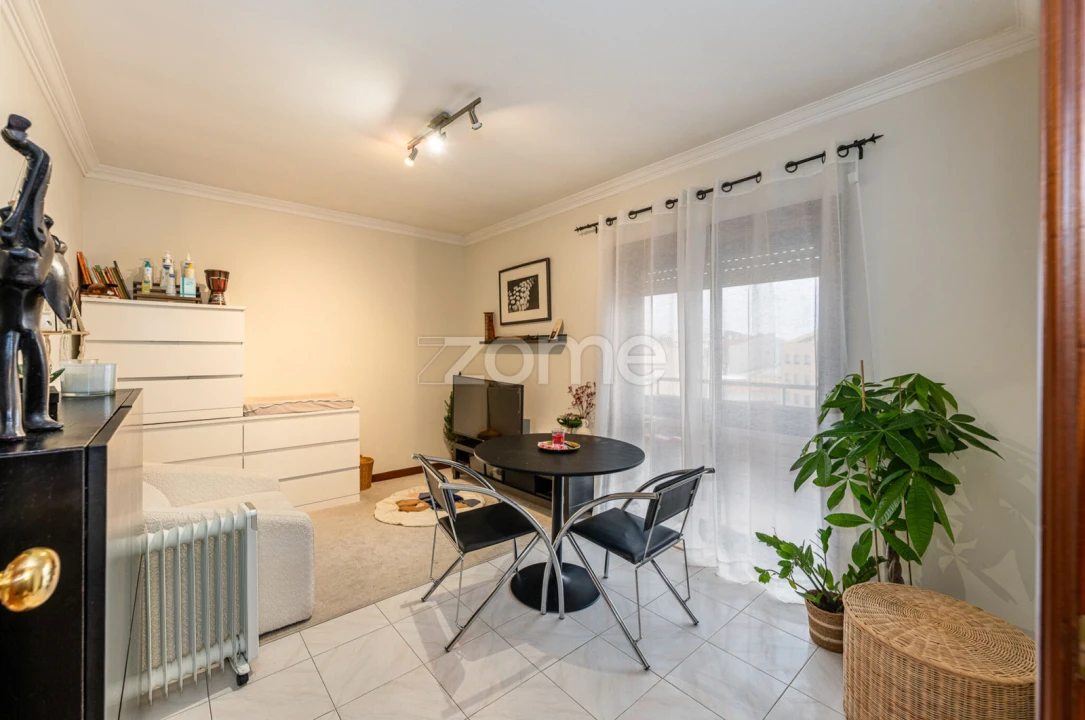 Apartamento T1 para Venda em Custóias, Leça do Balio e Guifões Foto 1