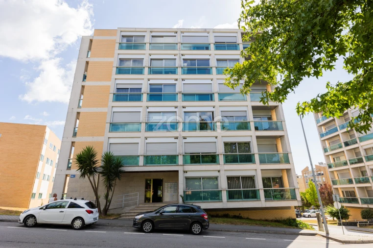 Apartamento T3 para Venda em Nogueira, Fraião e Lamaçães Foto 2