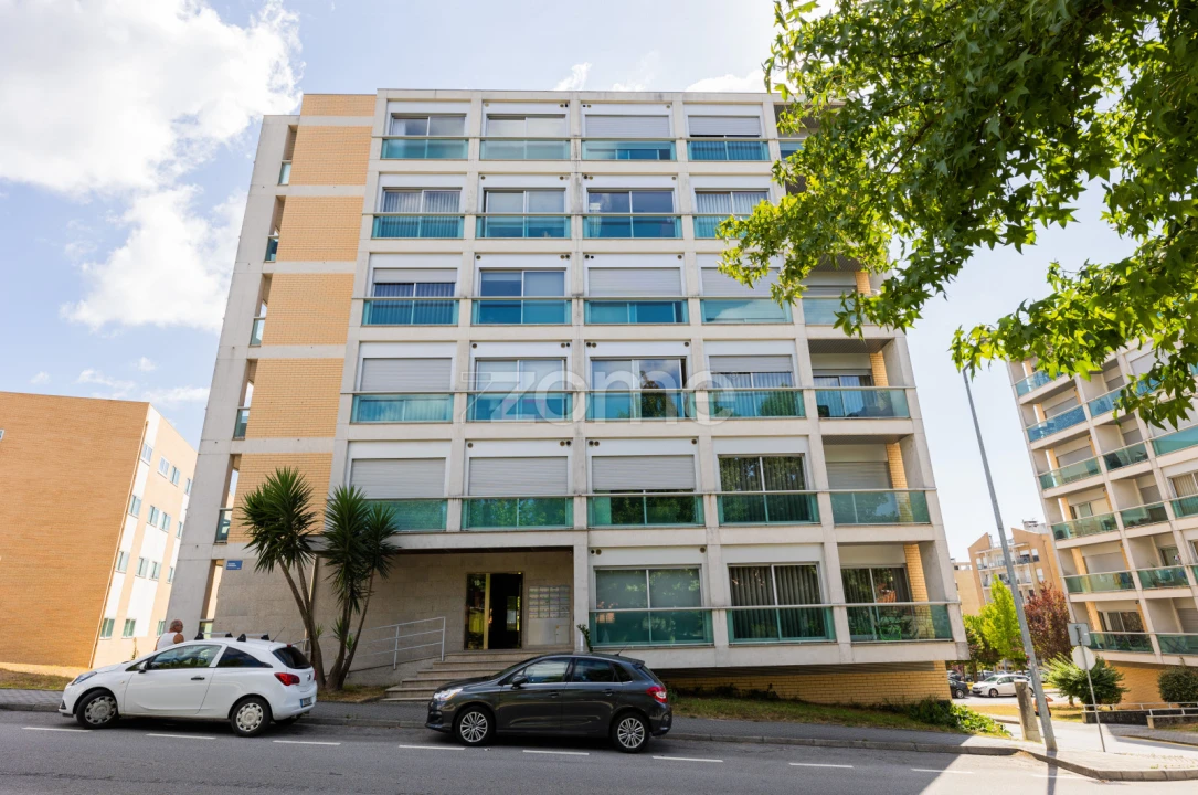 Apartamento T3 para Venda em Nogueira, Fraião e Lamaçães Foto 2