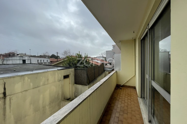 Apartamento T2 para Arrendamento em São Mamede de Infesta e Senhora da Hora Foto 5