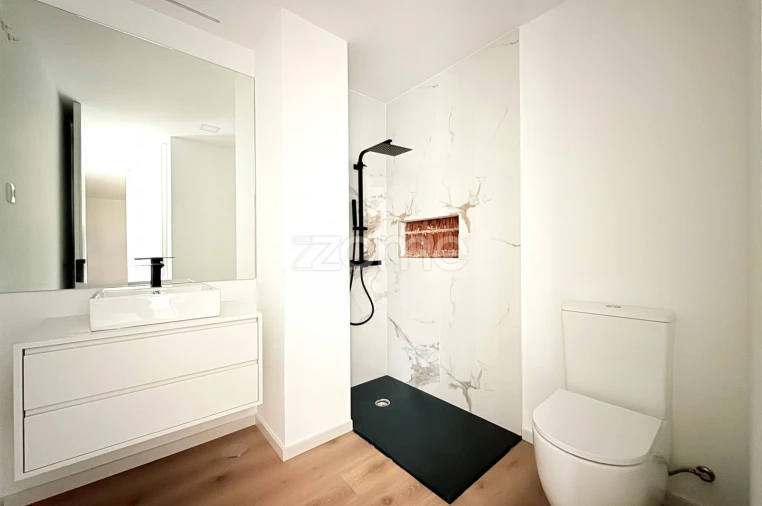 Apartamento T2 para Venda em Este (São Pedro e São Mamede) Foto 7