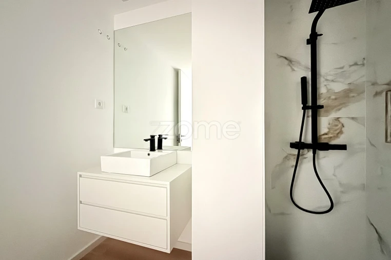 Apartamento T2 para Venda em Este (São Pedro e São Mamede) Foto 11