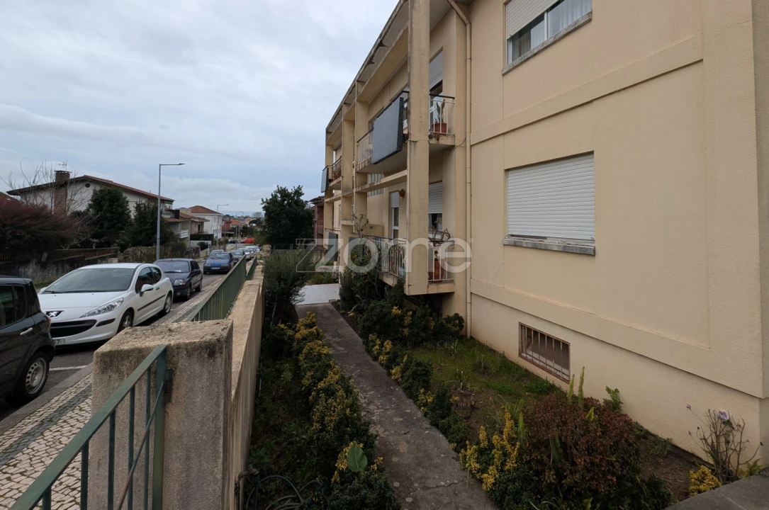 Apartamento T3 para Venda em São João da Madeira Foto 26