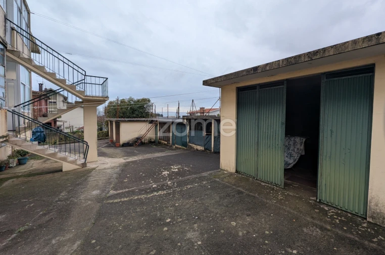 Apartamento T3 para Venda em São João da Madeira Foto 24