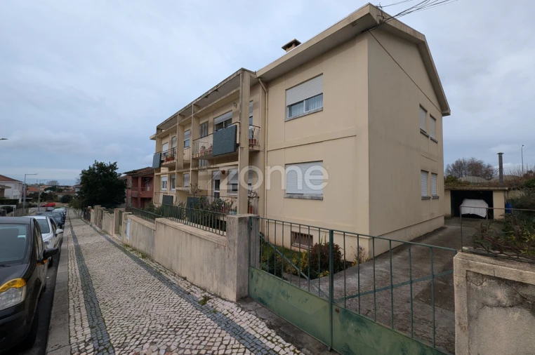 Apartamento T3 para Venda em São João da Madeira Foto 27
