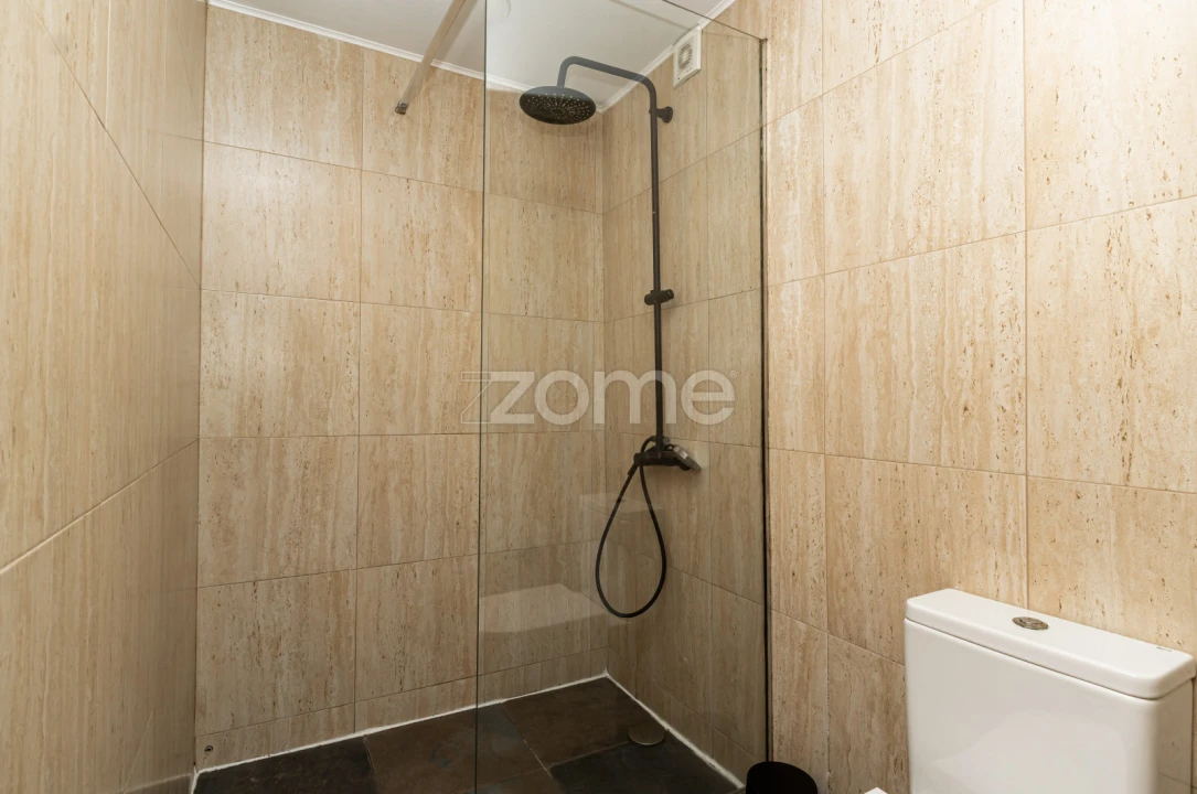 Apartamento T1 para Venda em Santa Marinha e São Pedro da Afurada Foto 13