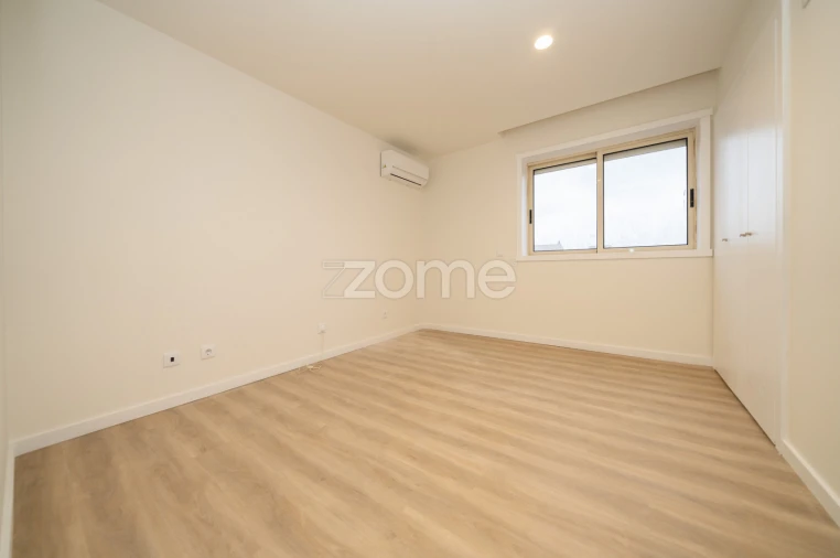 Apartamento T2 para Venda em Real, Dume e Semelhe Foto 13