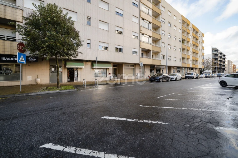Apartamento T2 para Venda em Real, Dume e Semelhe Foto 15