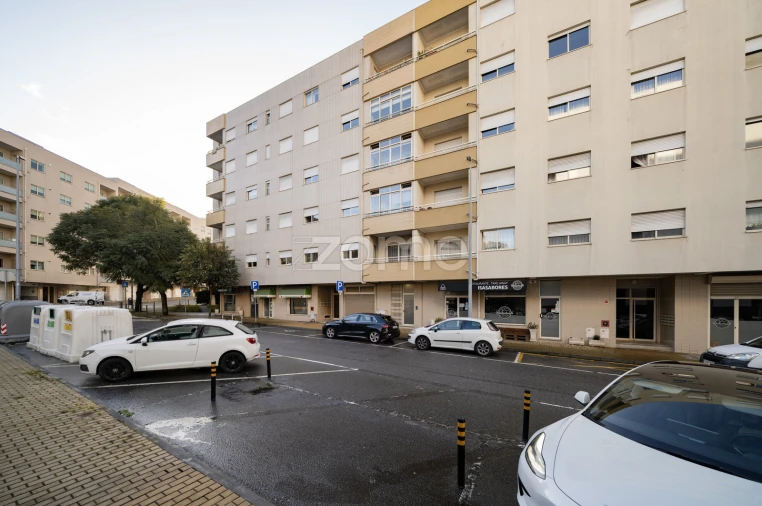 Apartamento T2 para Venda em Real, Dume e Semelhe Foto 17