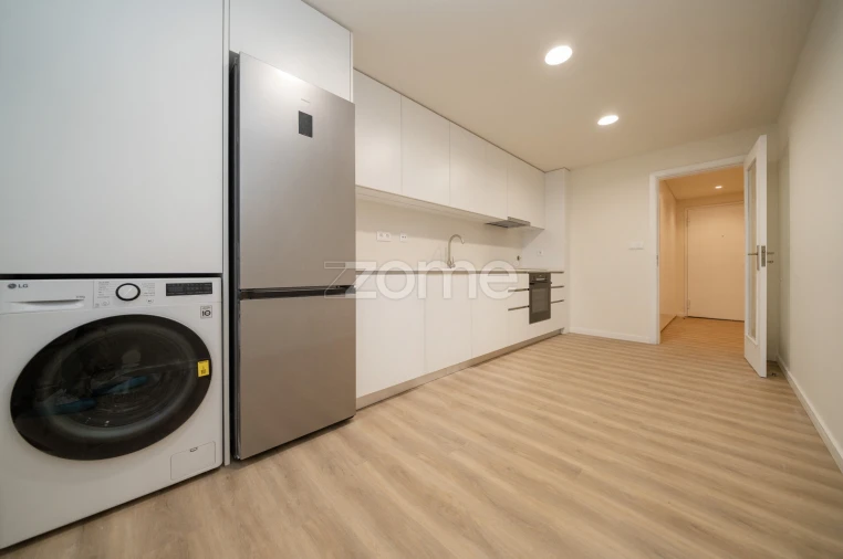 Apartamento T2 para Venda em Real, Dume e Semelhe Foto 7