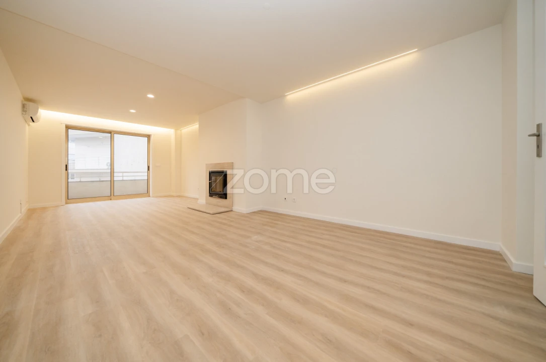 Apartamento T2 para Venda em Real, Dume e Semelhe Foto 2