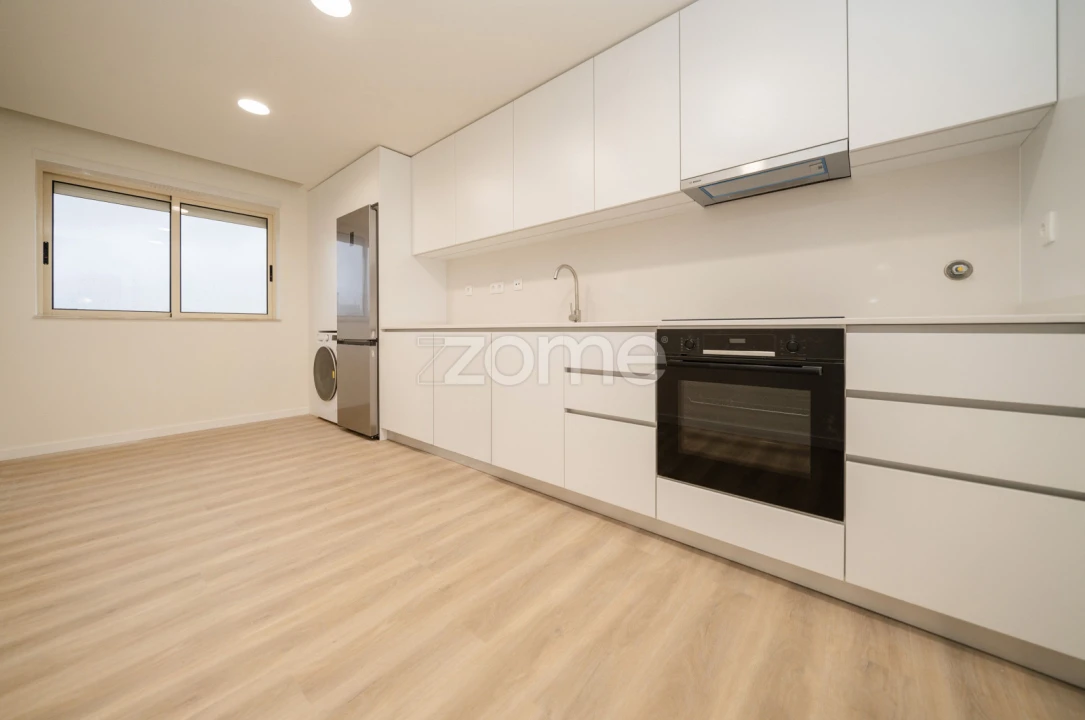 Apartamento T2 para Venda em Real, Dume e Semelhe Foto 6