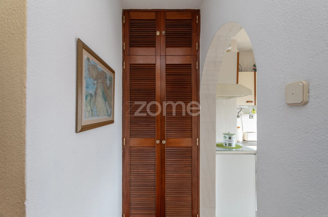 Apartamento T3 para Venda em Santo António dos Cavaleiros e Frielas Foto 14