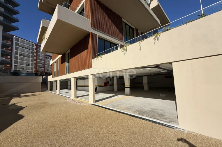 Apartamento T3 para Venda em Portimão Foto 21