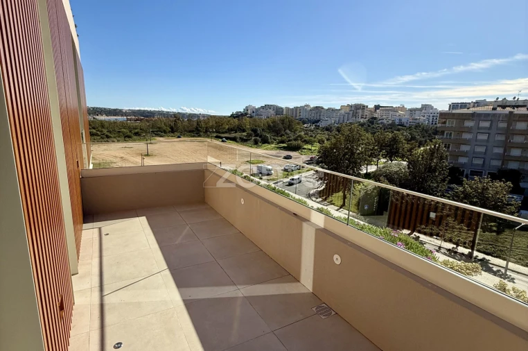 Apartamento T3 para Venda em Portimão Foto 10