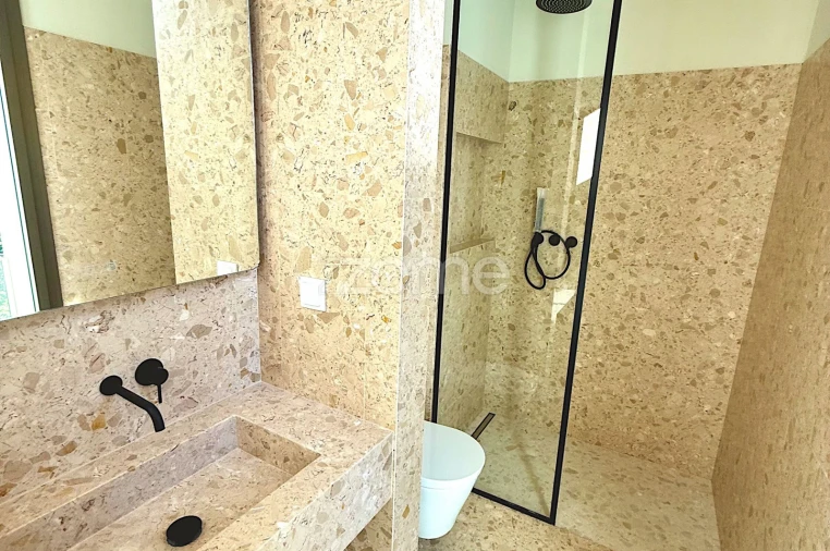 Apartamento T3 para Venda em Portimão Foto 9