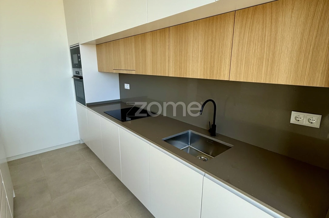 Apartamento T3 para Venda em Portimão Foto 7