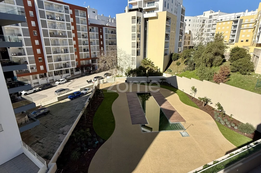 Apartamento T3 para Venda em Portimão Foto 15